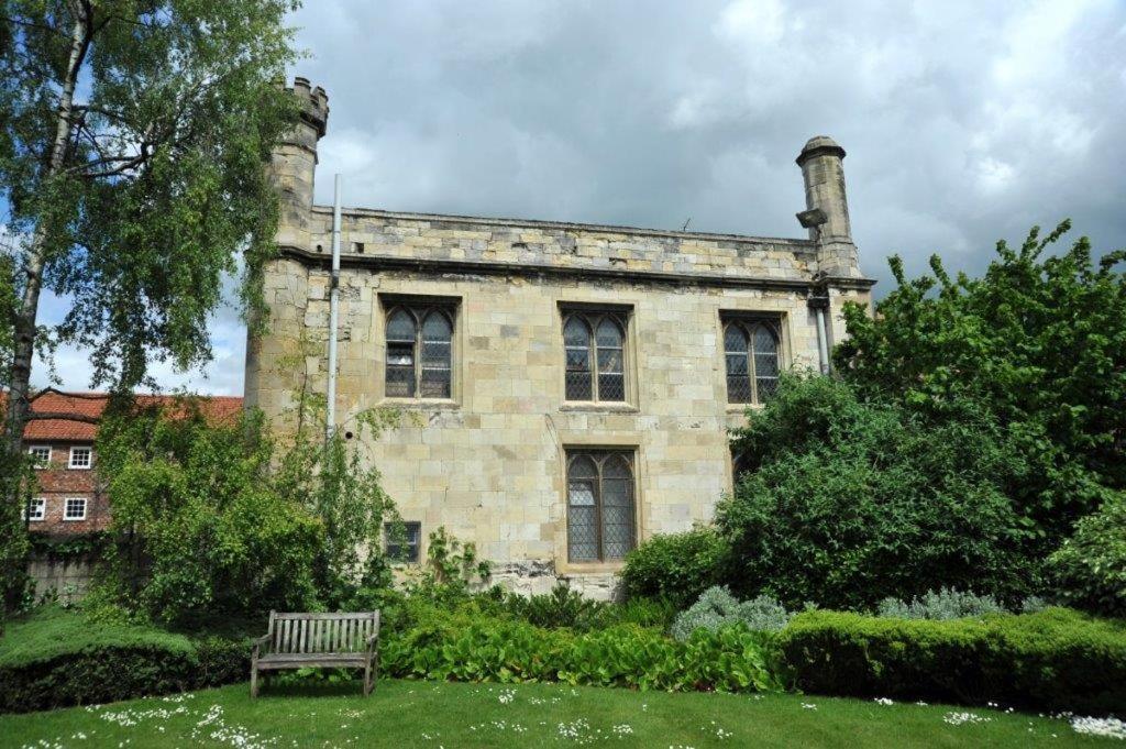 Minster View Apartment At Talbot Court, York Kültér fotó
